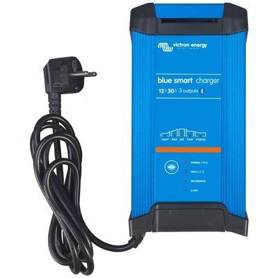 Victron Energy Blue Smart IP22 Charger 12/30(3) Зарядная станция 99-00013372 фото