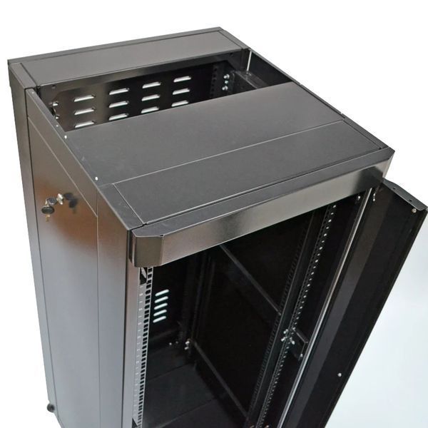 19" 18U, 610 х 675 мм Шафа чорна 99-00018180 фото